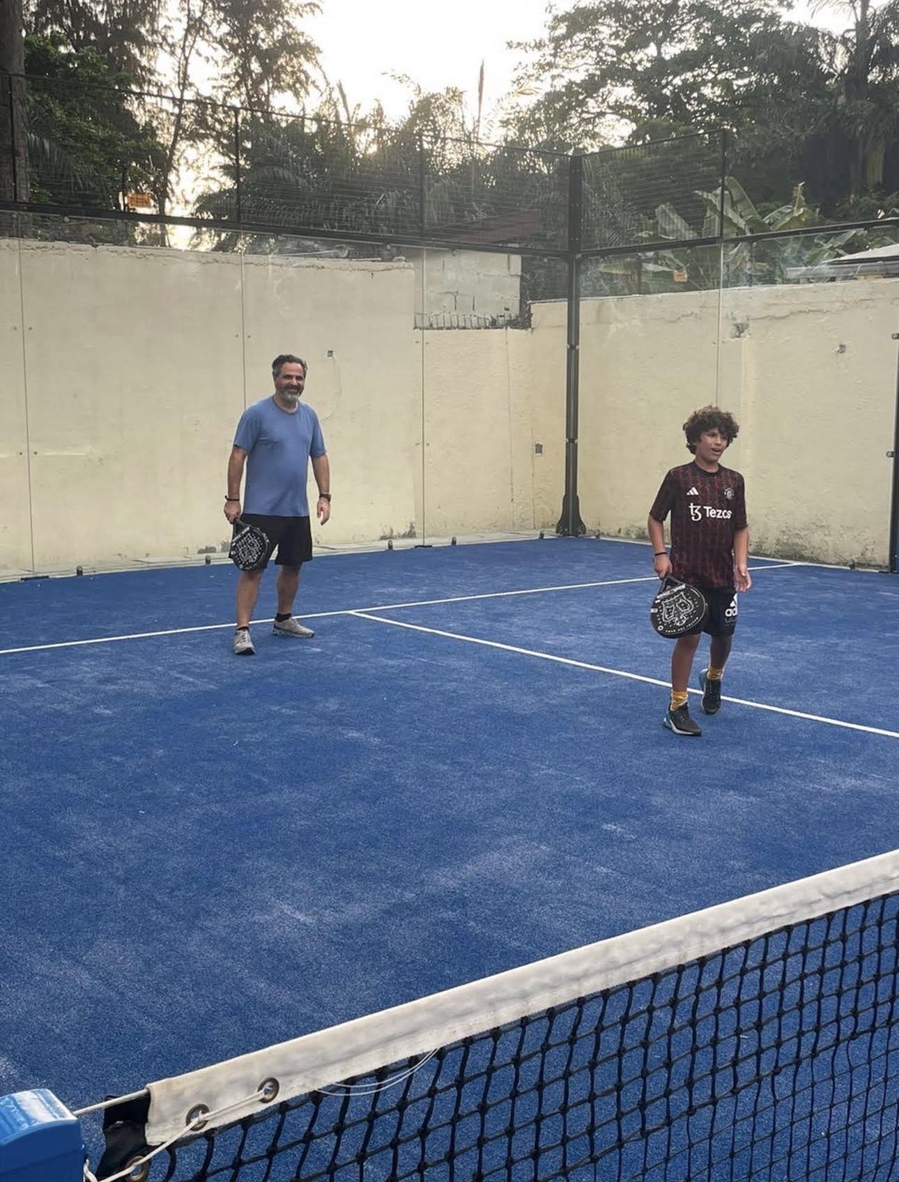 Monaliza Tennis Club seating
